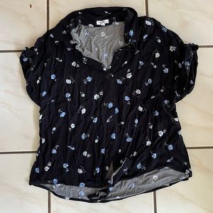 Women's Medium Button up Blouse Floral Flowered Blue Navy Tee Shirt Ardene Knot